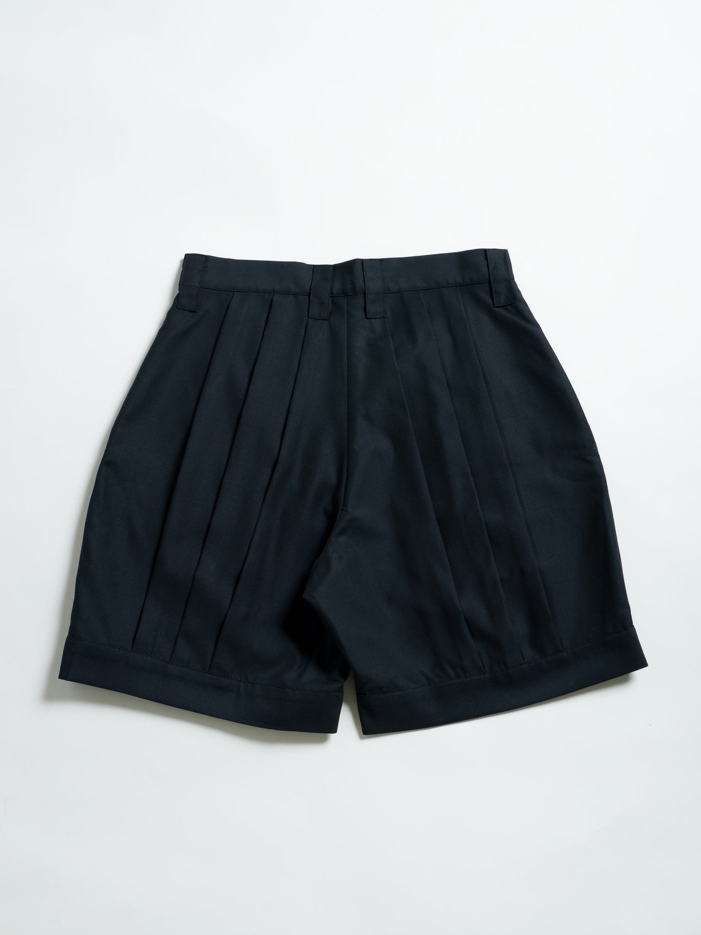 Pleats Balloon Short Pants