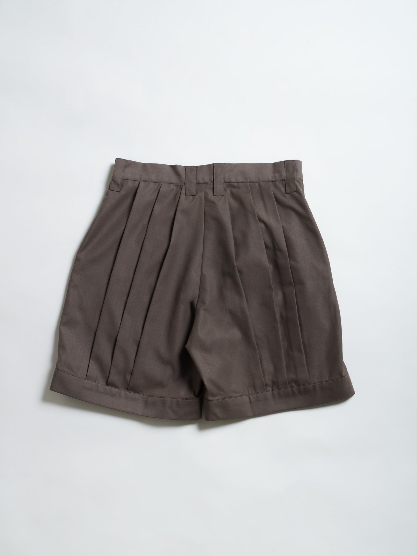 Pleats Balloon Short Pants beige