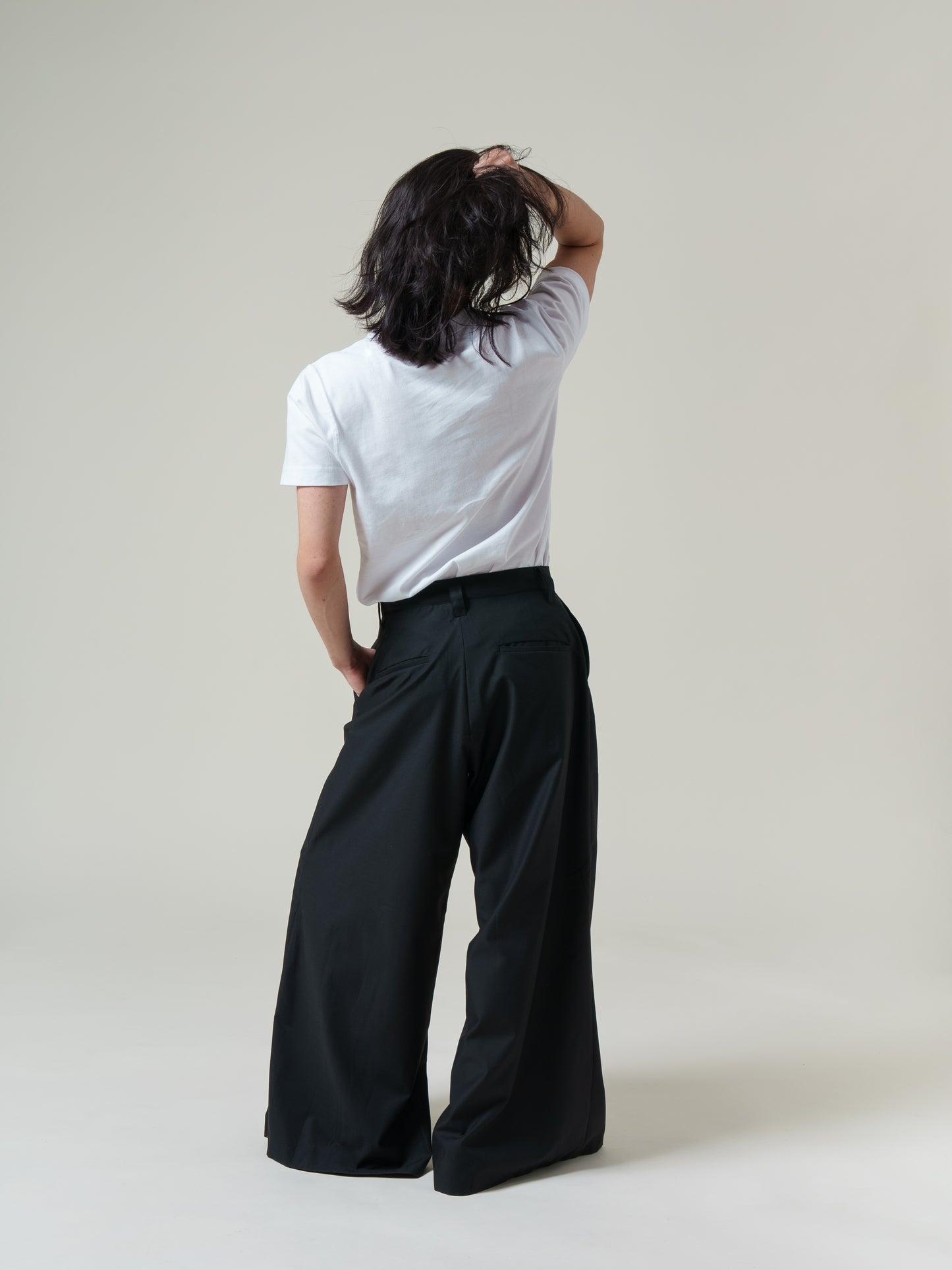 Inverted Pleats Pants