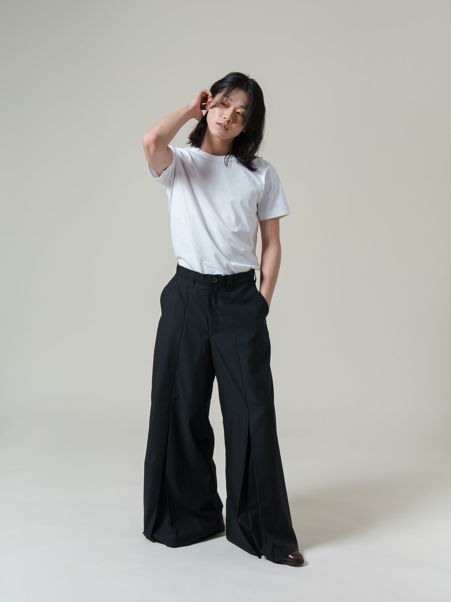 Inverted Pleats Pants
